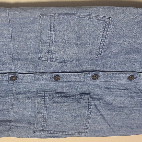Old Navy Denim Dress W/ front pockets - Picture 2 of 5